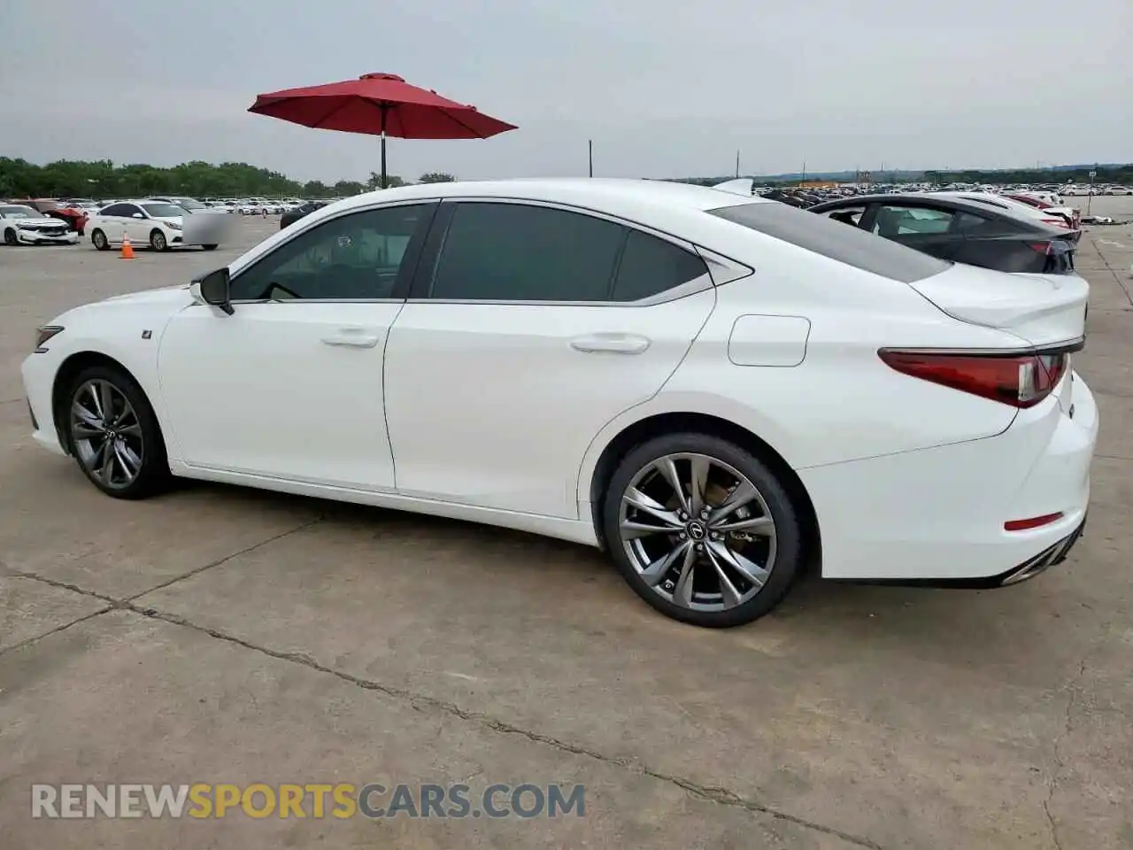 2 Photograph of a damaged car 58AGZ1B15LU055934 LEXUS ES 350 F S 2020