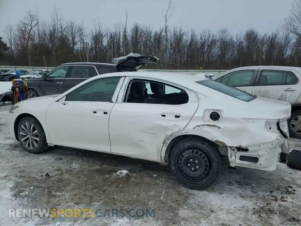 2 Photograph of a damaged car 58AC11D13MU001388 LEXUS ES250 2021