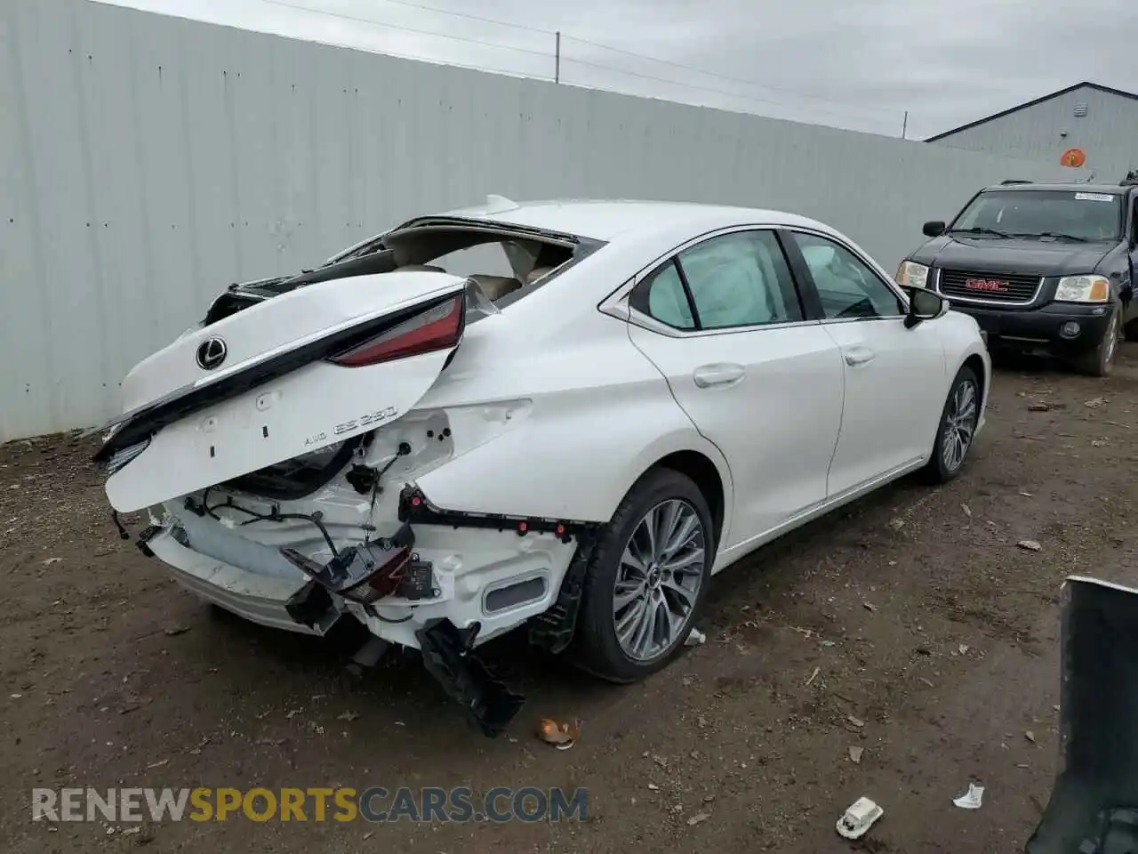 3 Photograph of a damaged car 58AD11D18MU006719 LEXUS ES250 2021