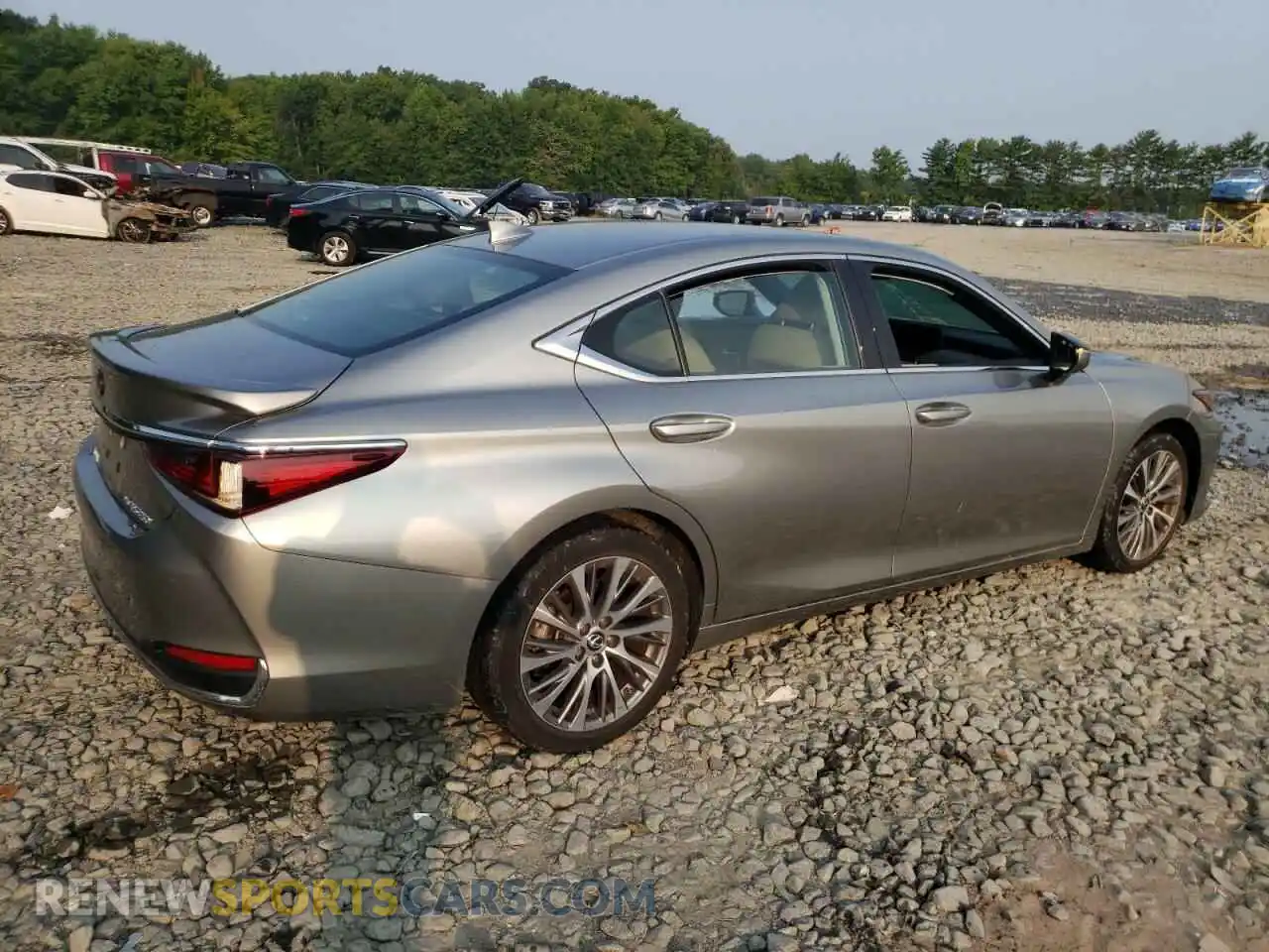 3 Photograph of a damaged car 58AD11D19MU004199 LEXUS ES250 2021