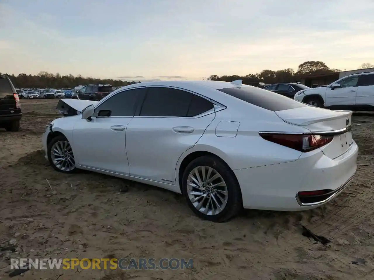 2 Photograph of a damaged car JTHB21B1XK2015240 LEXUS ES300 2019