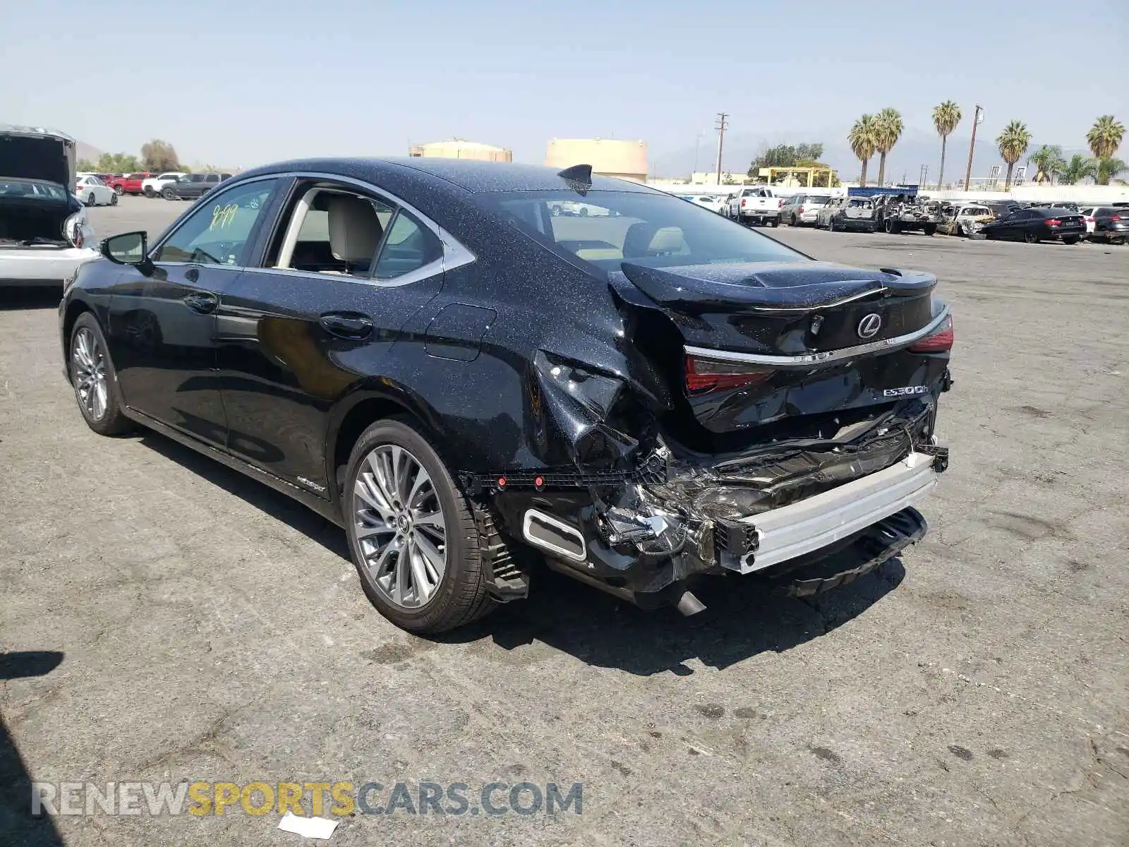 3 Photograph of a damaged car 58AD21B10LU006731 LEXUS ES300 2020