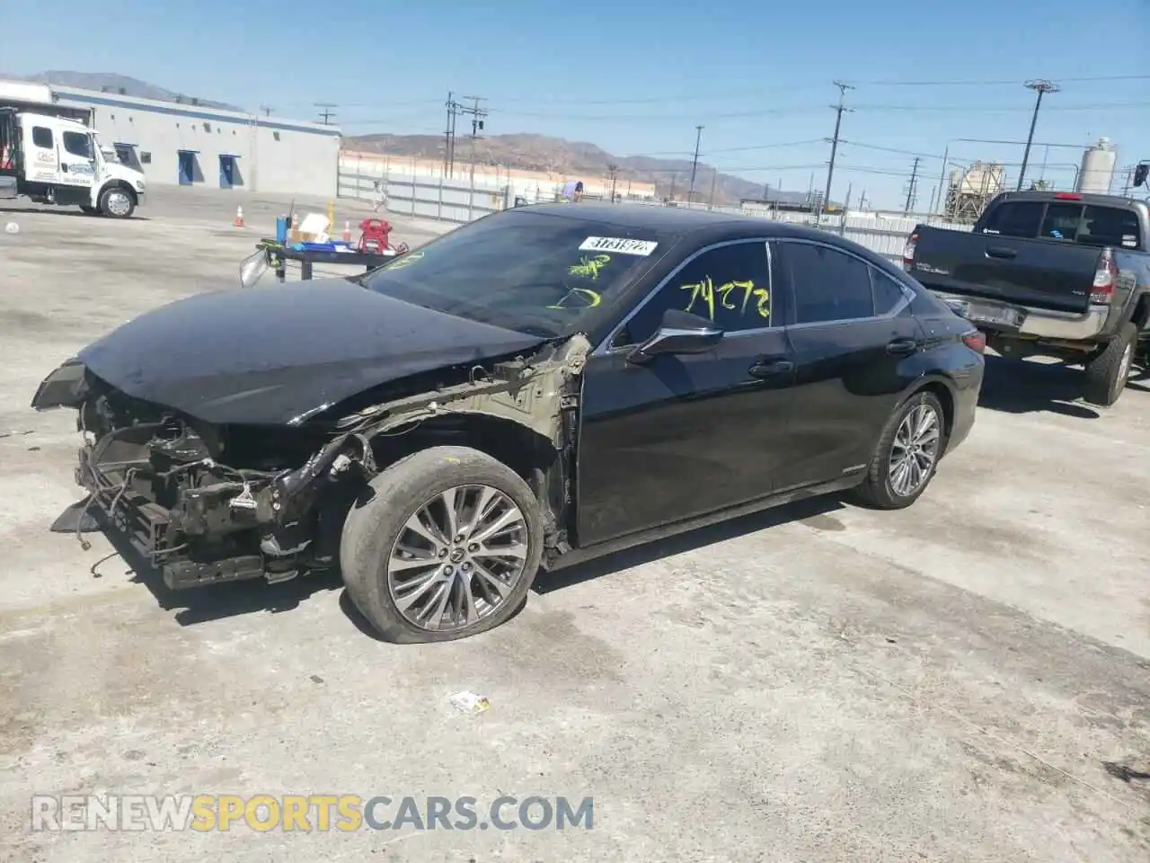 2 Photograph of a damaged car 58AD21B15LU009107 LEXUS ES300 2020
