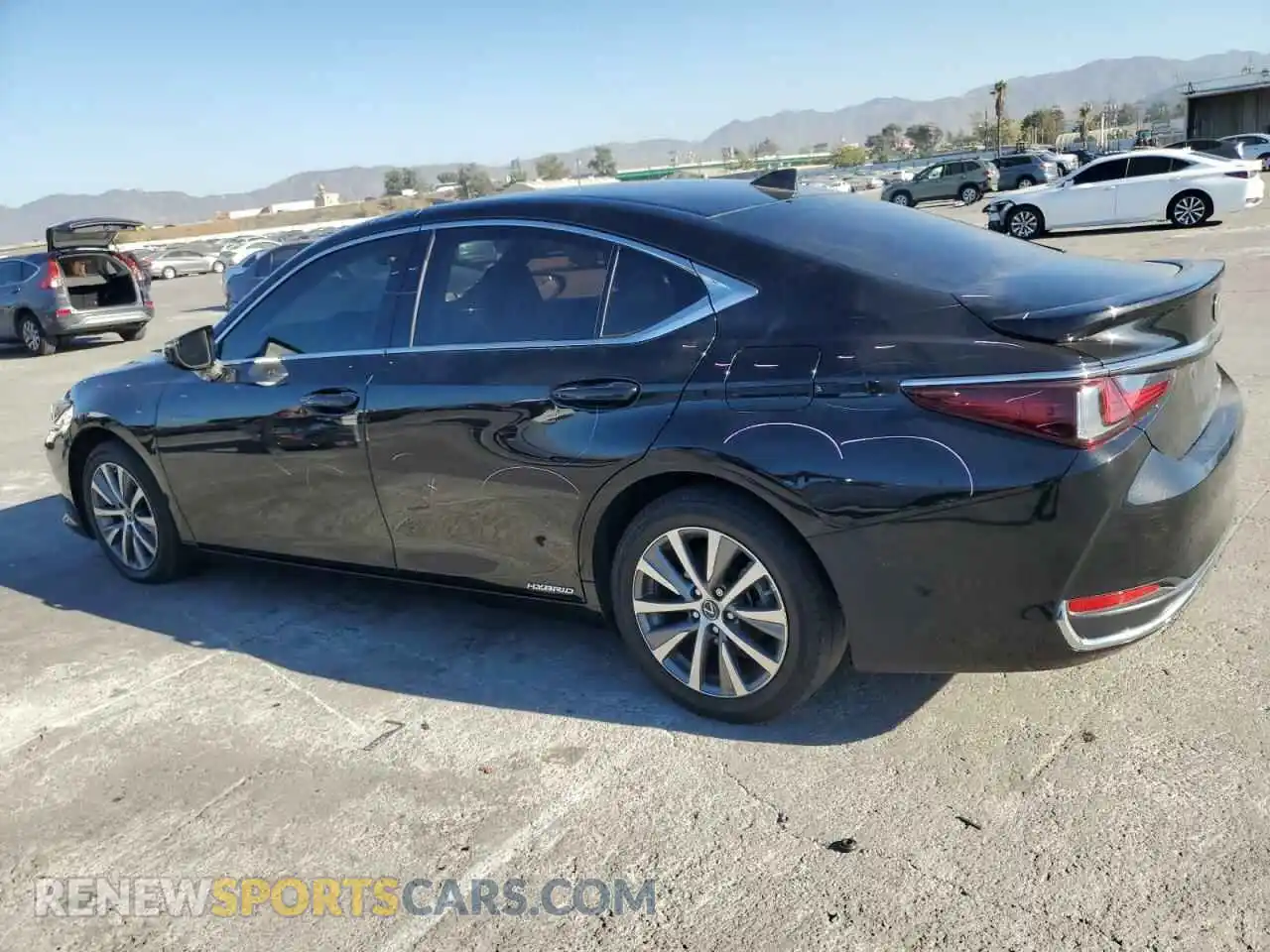 2 Photograph of a damaged car 58ACA1C14MU005032 LEXUS ES300 2021