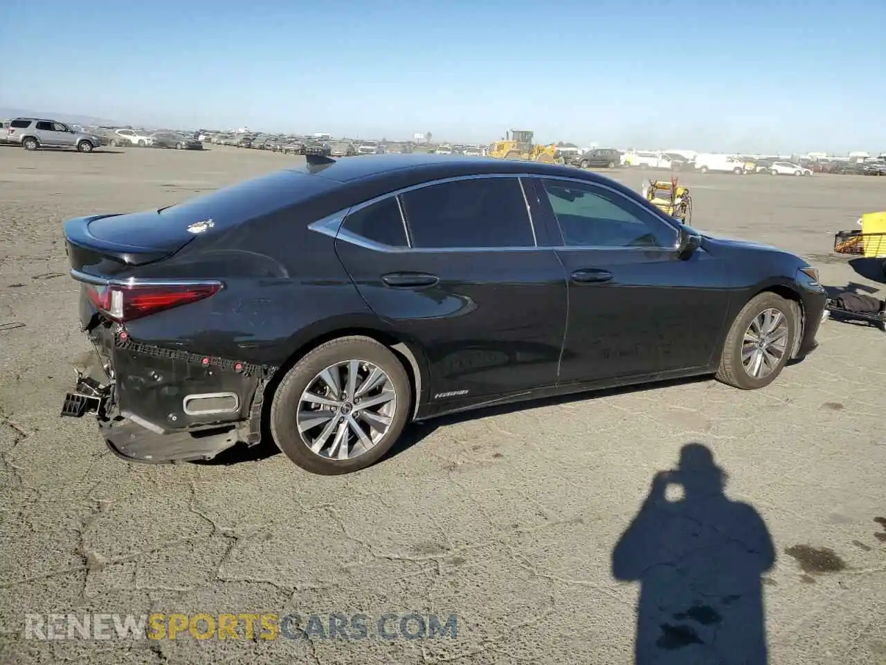 3 Фотография поврежденного автомобиля 58ACA1C1XMU001292 LEXUS ES300 2021