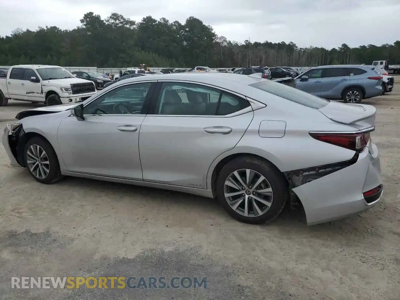2 Photograph of a damaged car 58ADA1C10MU007087 LEXUS ES300 2021