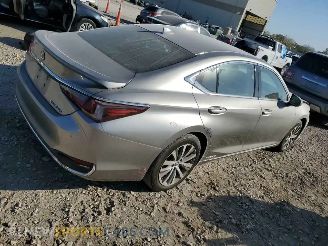 3 Photograph of a damaged car 58ADA1C11MU003582 LEXUS ES300 2021