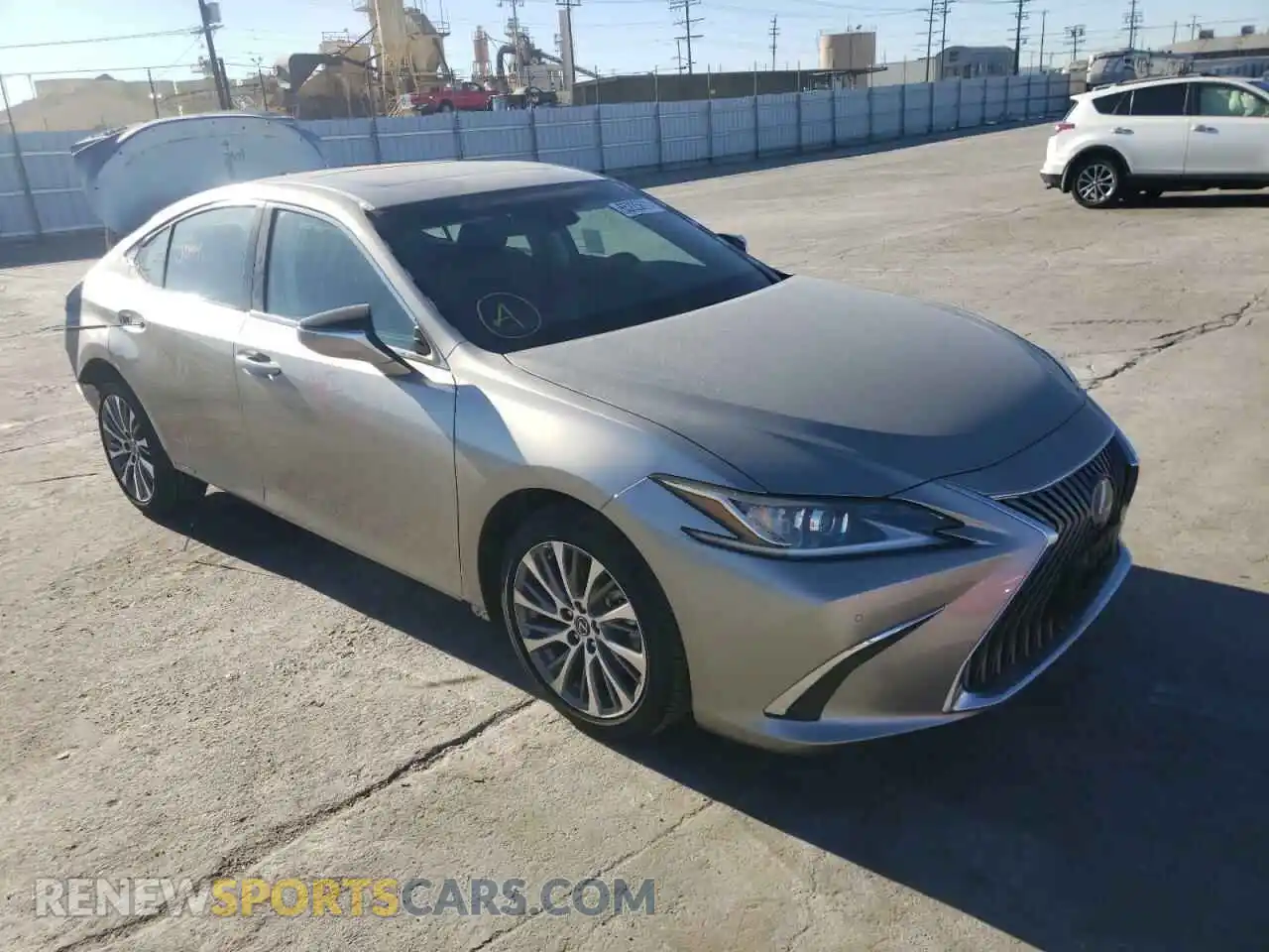 1 Photograph of a damaged car 58ADA1C11MU007356 LEXUS ES300 2021