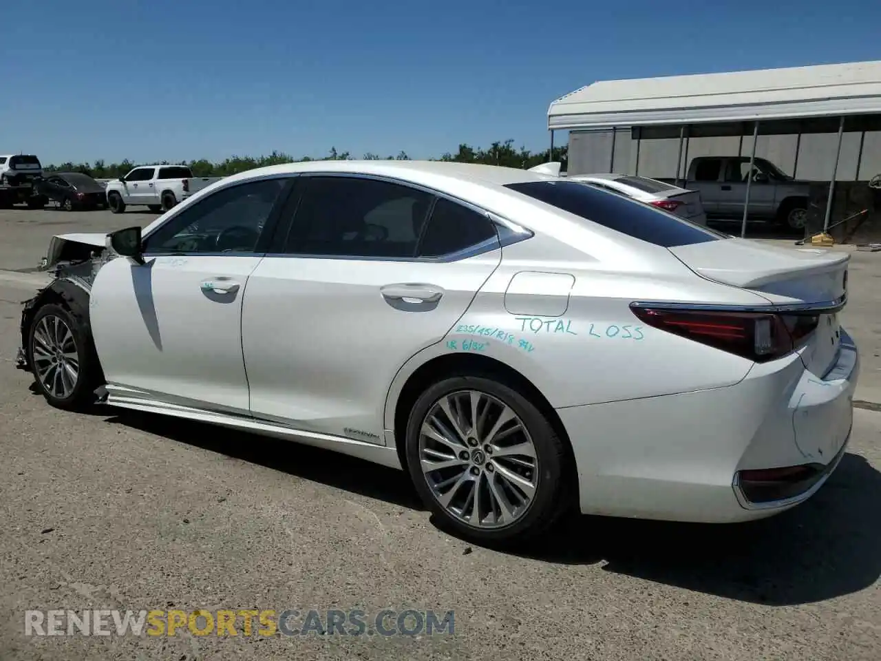 2 Photograph of a damaged car 58ADA1C14MU003706 LEXUS ES300 2021