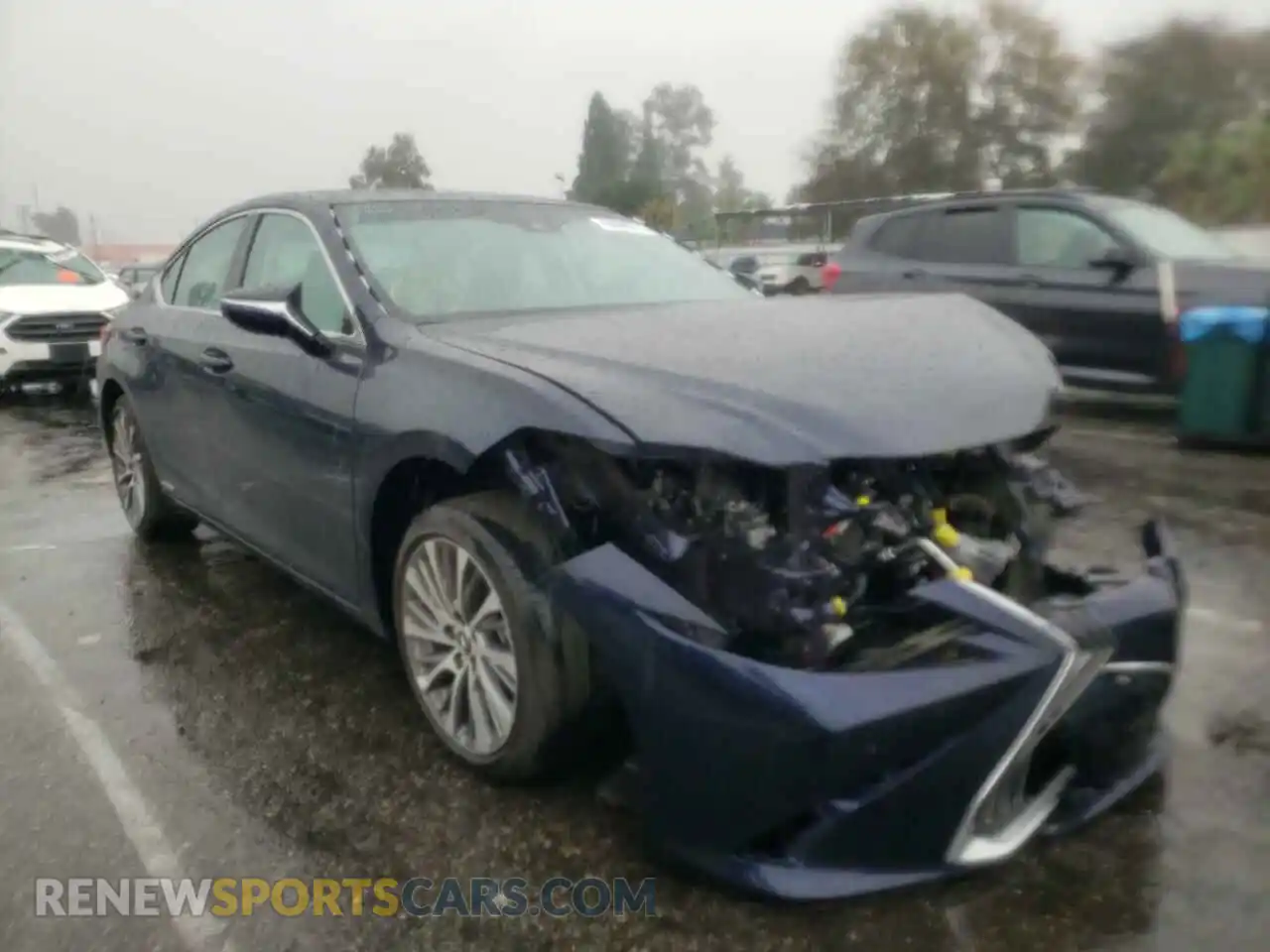 1 Photograph of a damaged car 58ADA1C15MU009577 LEXUS ES300 2021