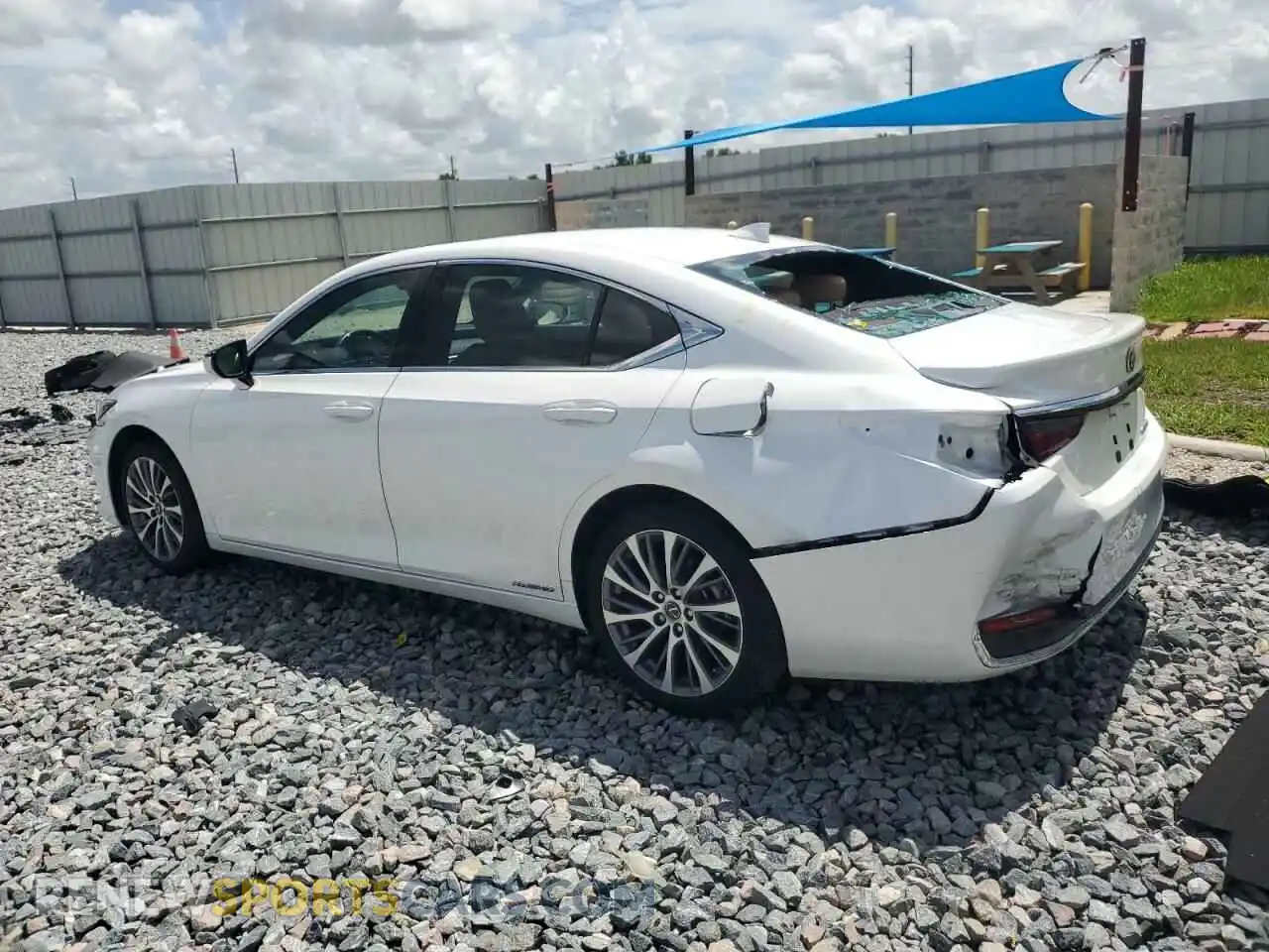 2 Photograph of a damaged car 58ADA1C16MU011922 LEXUS ES300 2021
