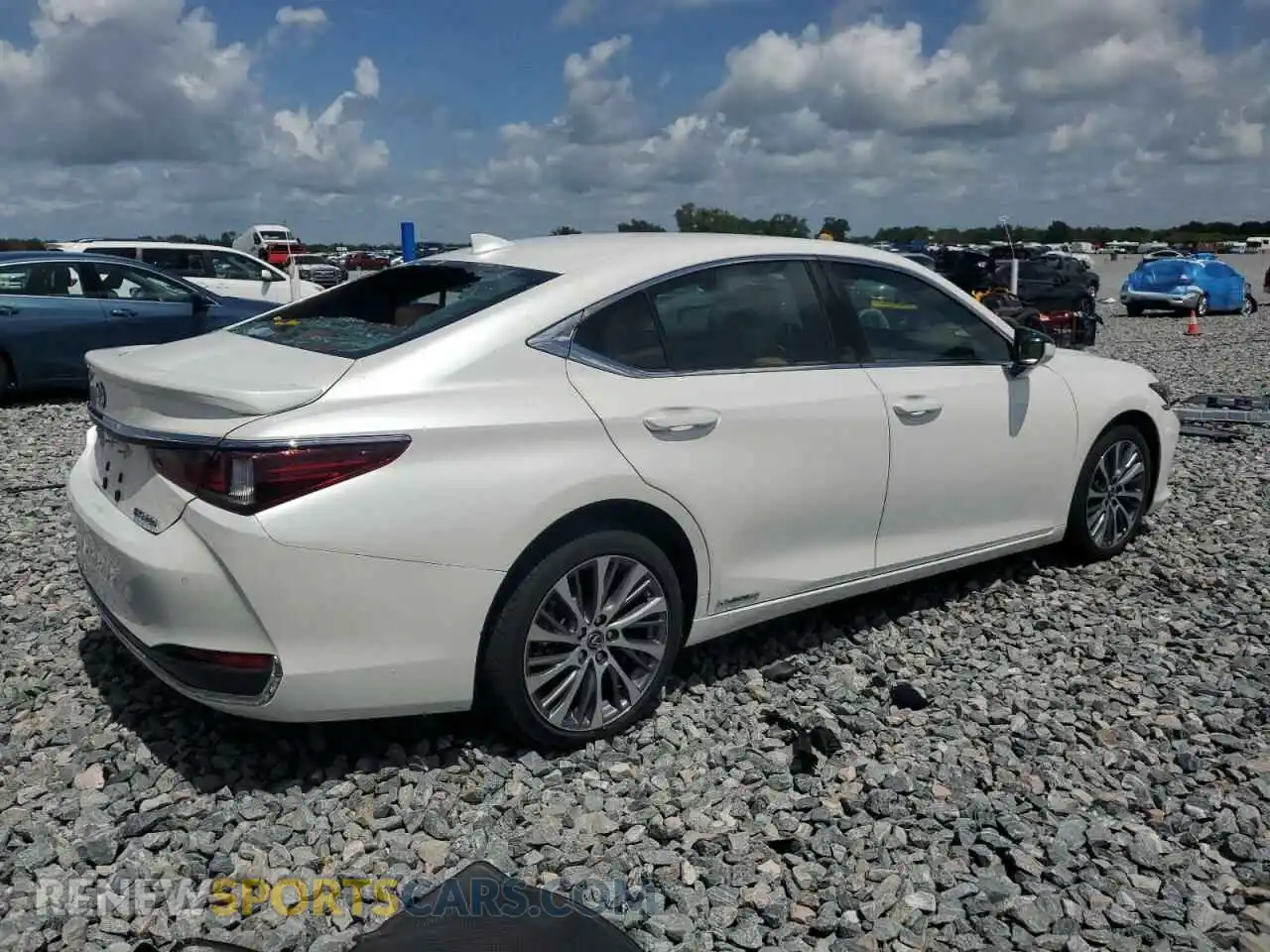 3 Photograph of a damaged car 58ADA1C16MU011922 LEXUS ES300 2021