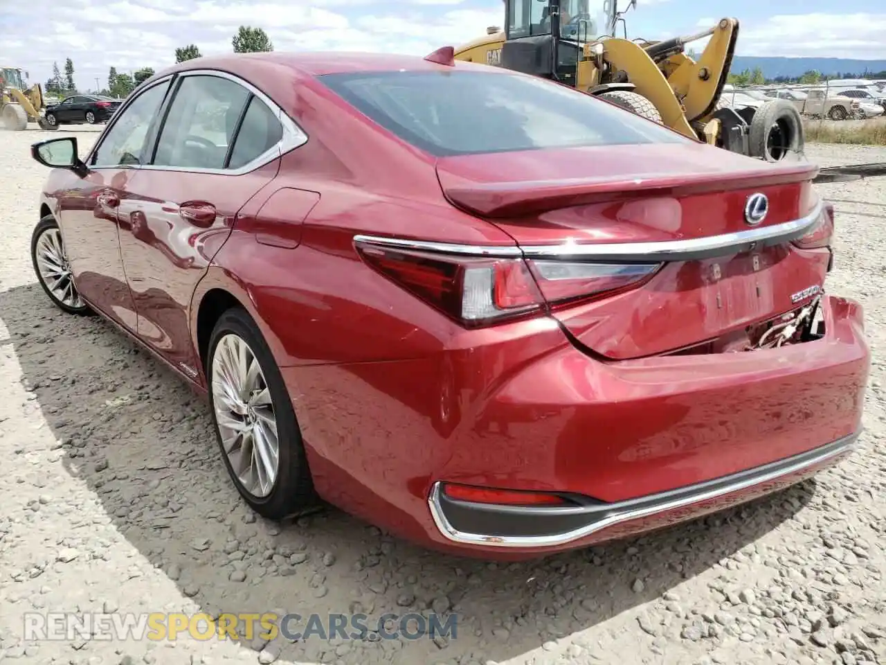 3 Photograph of a damaged car 58AEA1C11MU005692 LEXUS ES300 2021