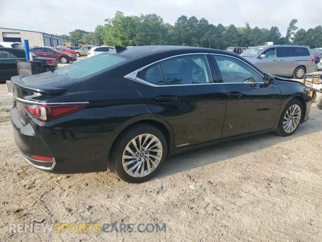 3 Photograph of a damaged car 58AEA1C17MU001369 LEXUS ES300 2021