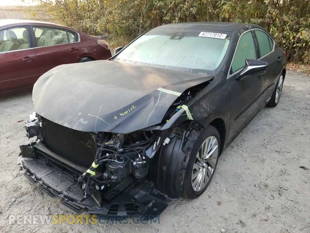 2 Photograph of a damaged car 58AEA1C19MU011093 LEXUS ES300 2021
