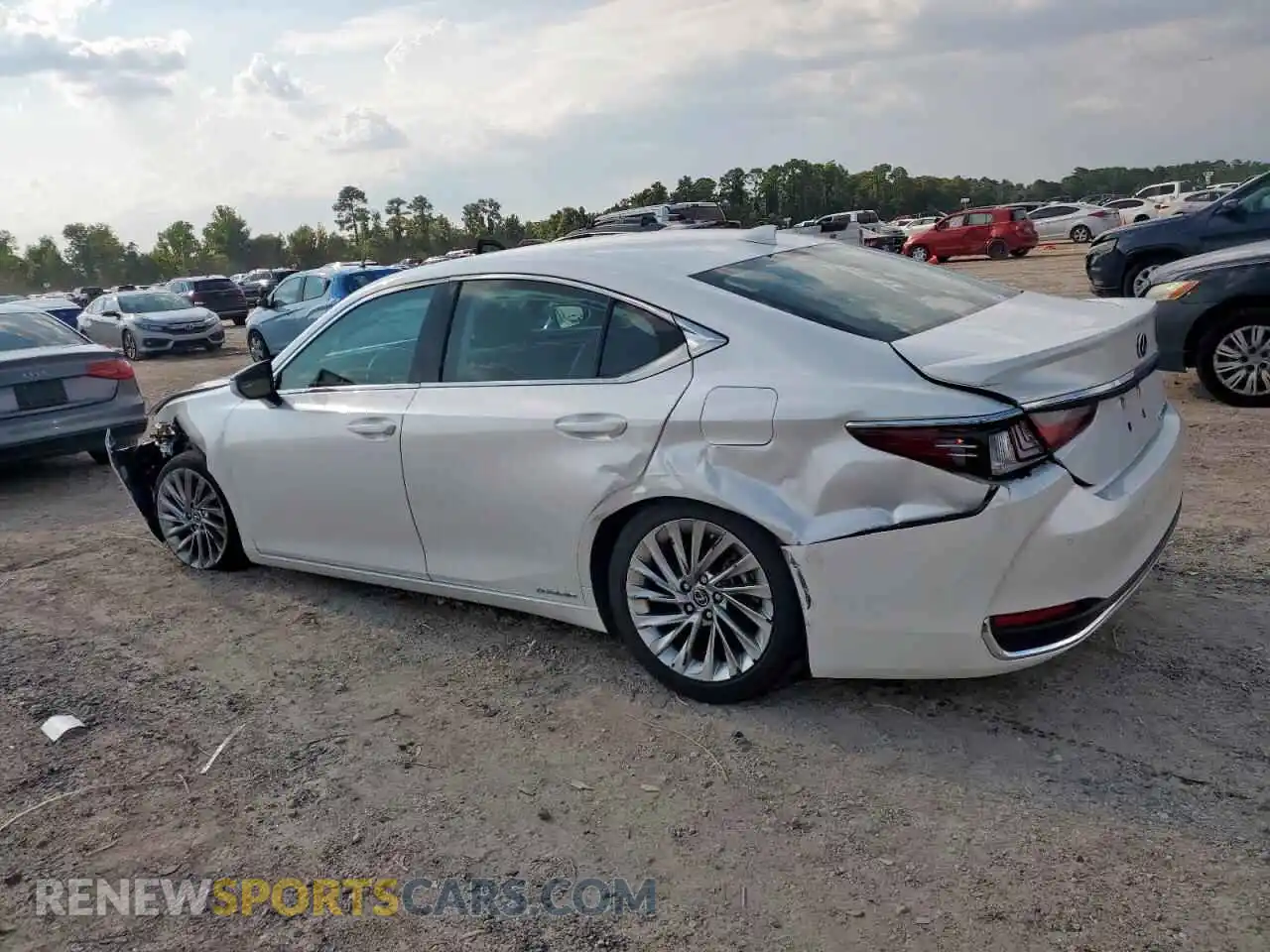 2 Photograph of a damaged car 58AEA1C1XMU010695 LEXUS ES300 2021