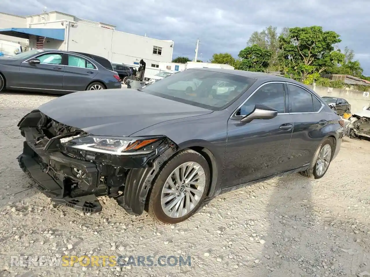 1 fotografías del automóvil dañado 58AFA1C13MU002880 LEXUS ES300 2021