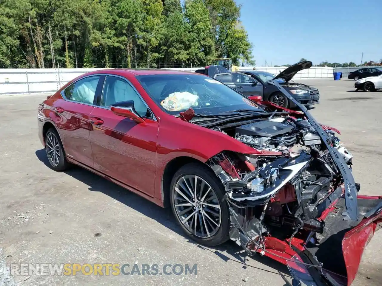 1 Photograph of a damaged car 58ADA1C10NU020522 LEXUS ES300 2022