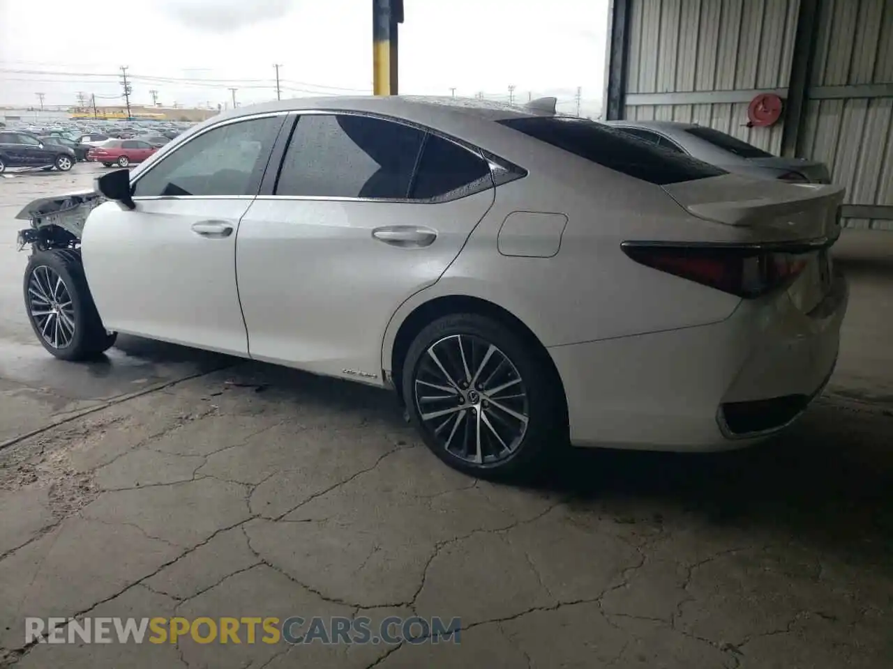 2 Фотография поврежденного автомобиля 58ADA1C15NU023464 LEXUS ES300 2022