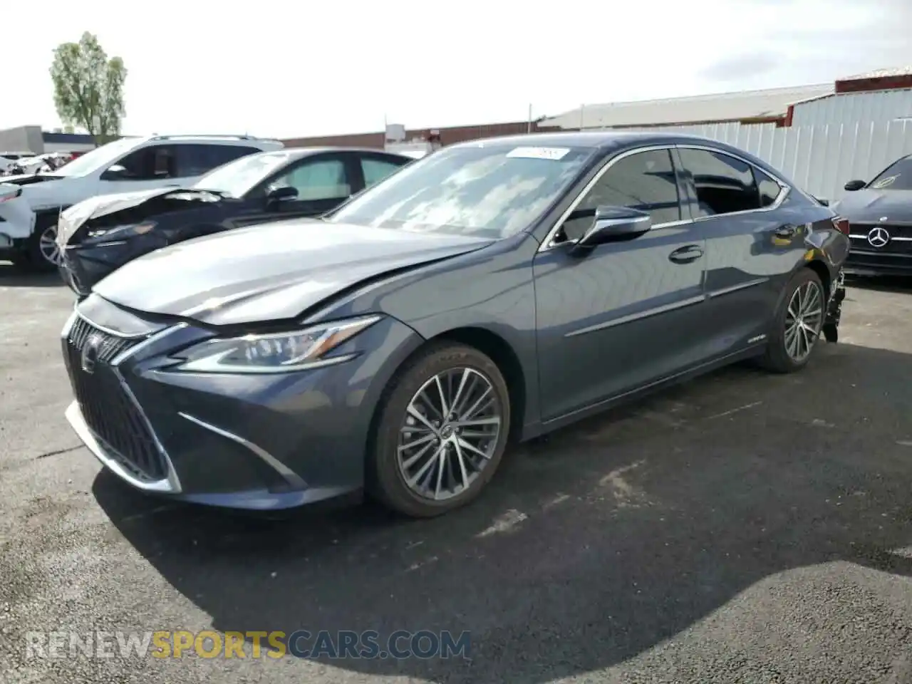 1 Фотография поврежденного автомобиля 58ADA1C17NU017617 LEXUS ES300 2022