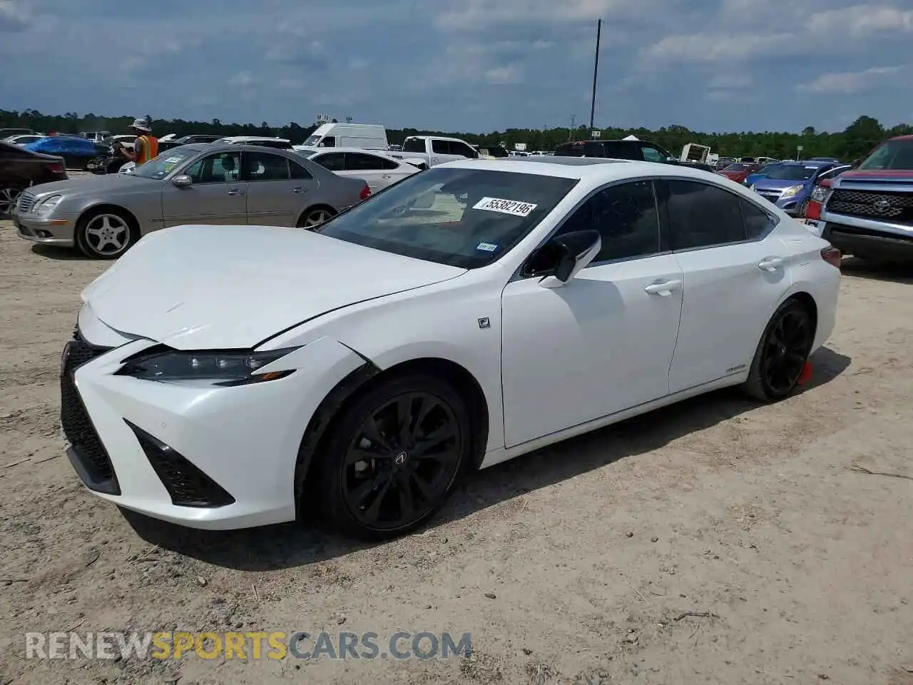 1 Фотография поврежденного автомобиля 58AGA1C16NU025608 LEXUS ES300 2022