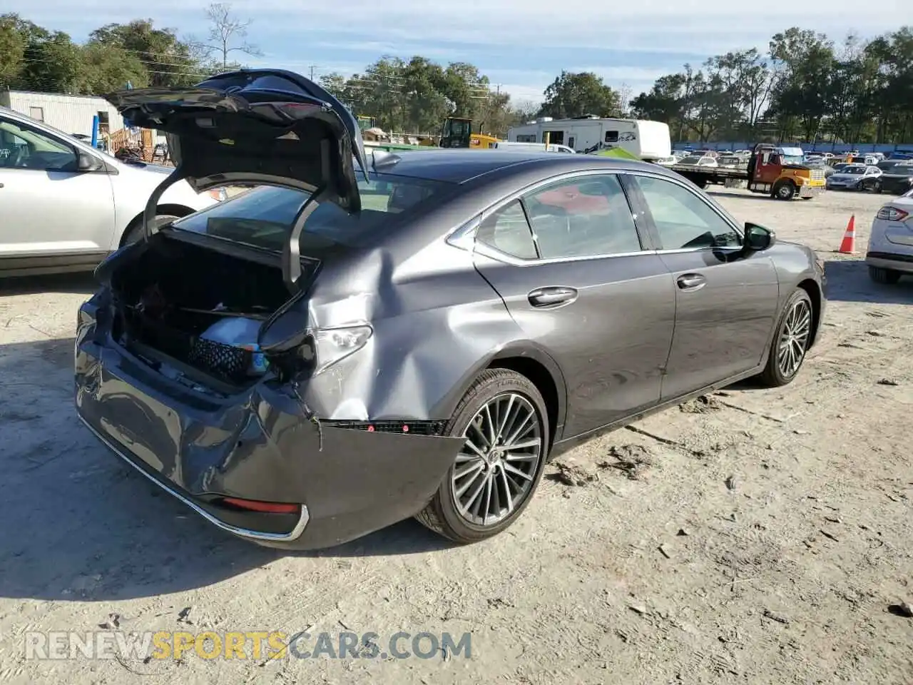 3 Photograph of a damaged car 58ADA1C14PU031008 LEXUS ES300 2023