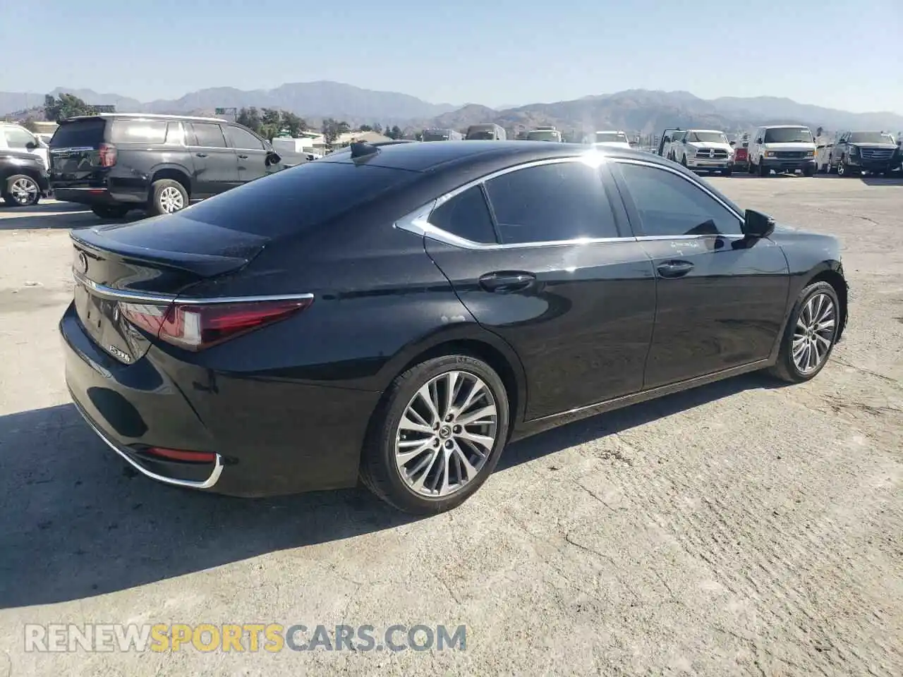 3 Photograph of a damaged car 58ADA1C15PU033236 LEXUS ES300 2023