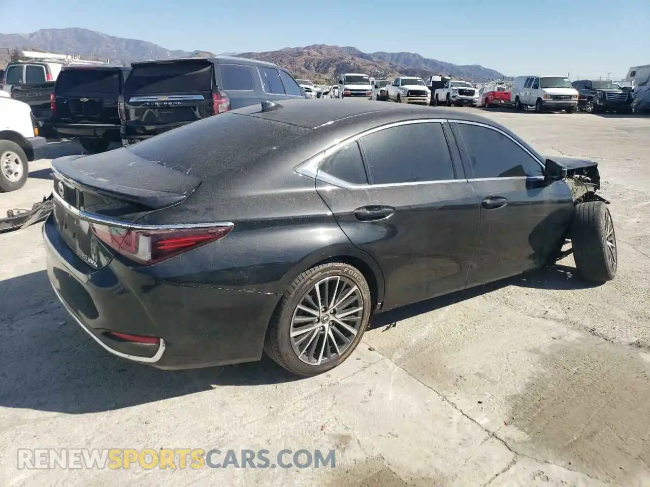 3 Photograph of a damaged car 58ADA1C19PU036141 LEXUS ES300 2023