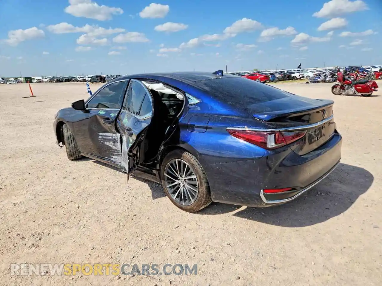 2 Фотография поврежденного автомобиля 58ADA1C15SU067962 LEXUS ES300 2025
