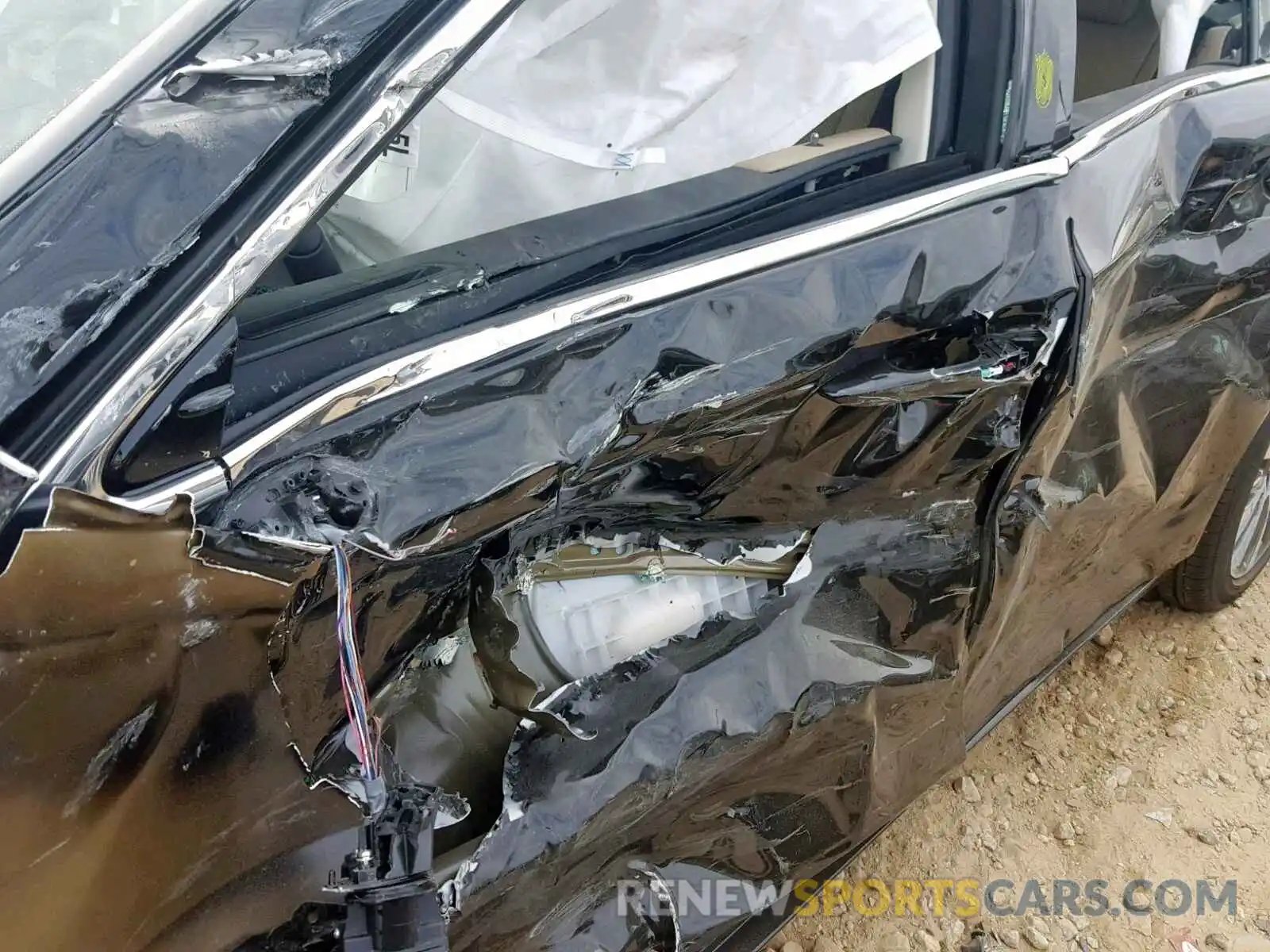 10 Photograph of a damaged car 58ABZ1B10KU009582 LEXUS ES350 2019