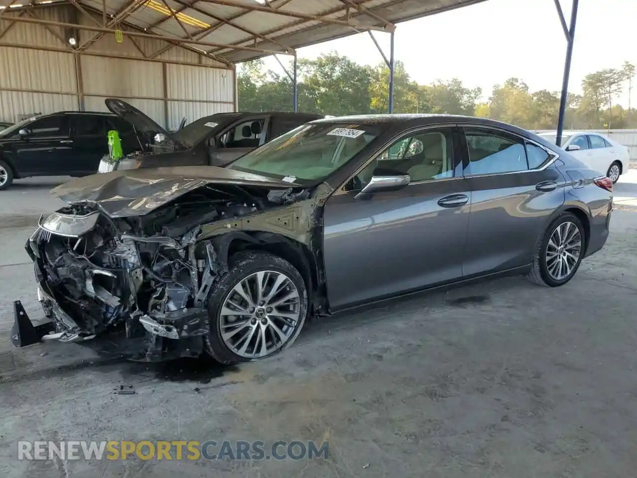 1 Photograph of a damaged car 58ABZ1B10KU024566 LEXUS ES350 2019
