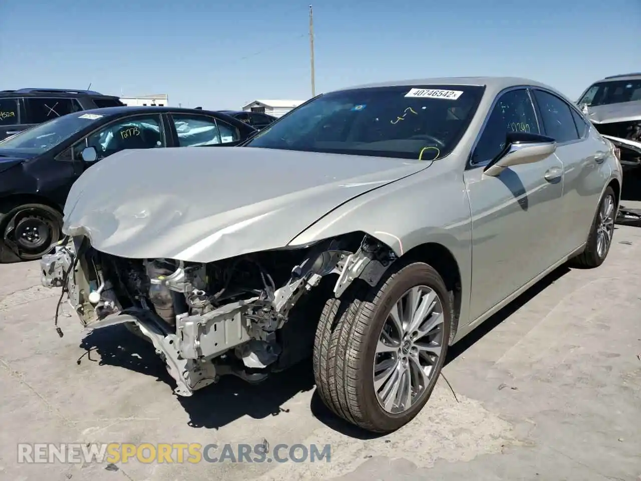2 Photograph of a damaged car 58ABZ1B10KU042209 LEXUS ES350 2019
