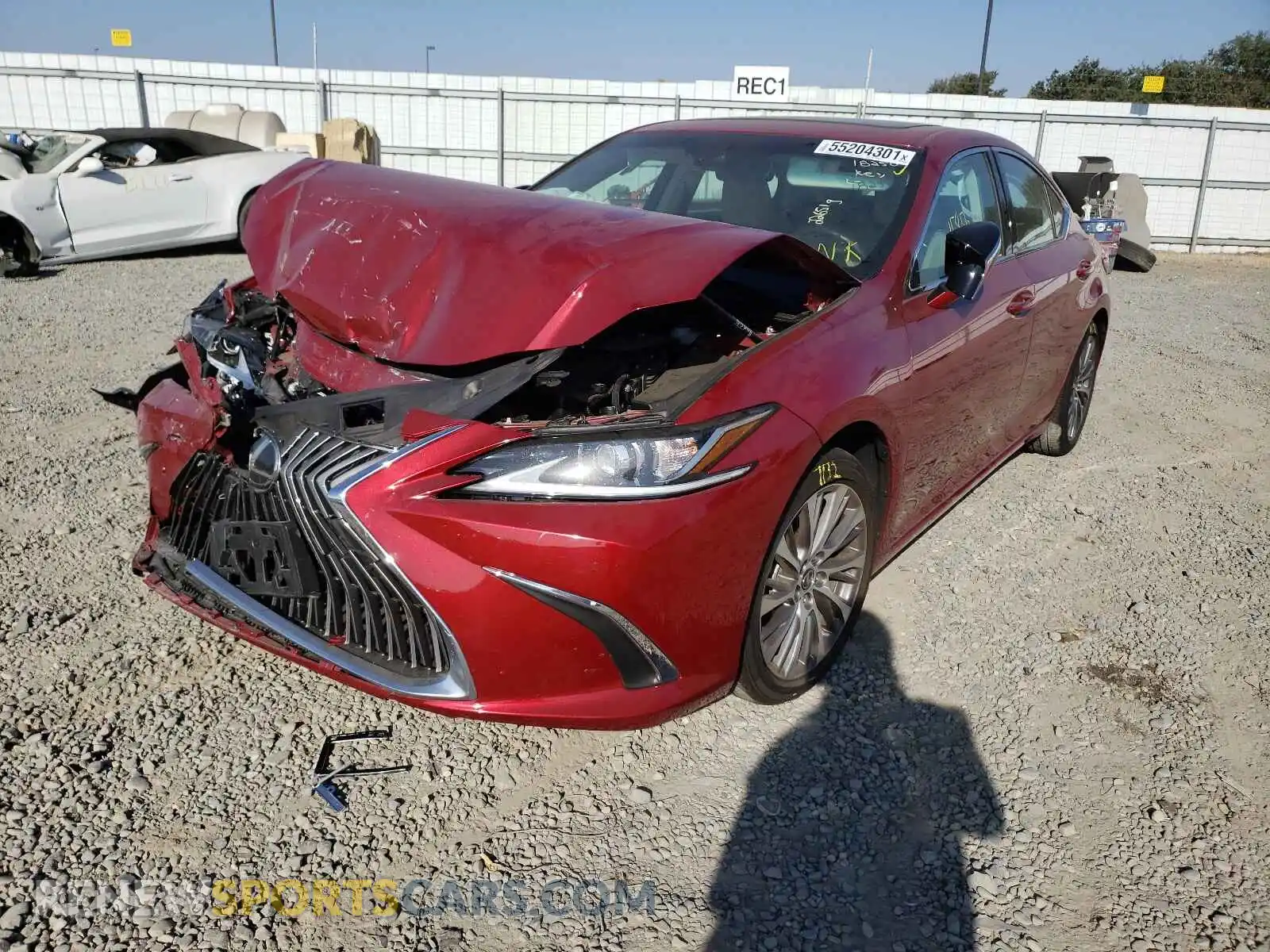 2 Photograph of a damaged car 58ABZ1B10KU043540 LEXUS ES350 2019