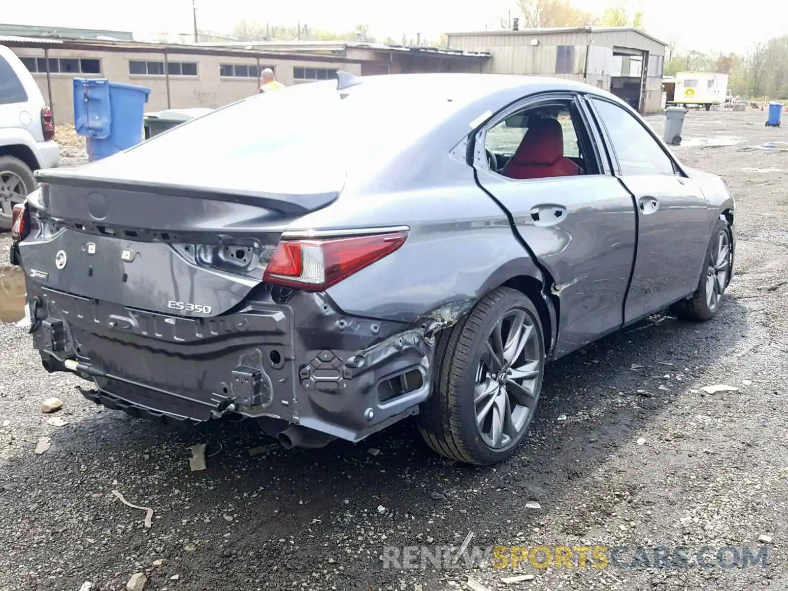 4 Photograph of a damaged car 58ABZ1B11KU016377 LEXUS ES350 2019