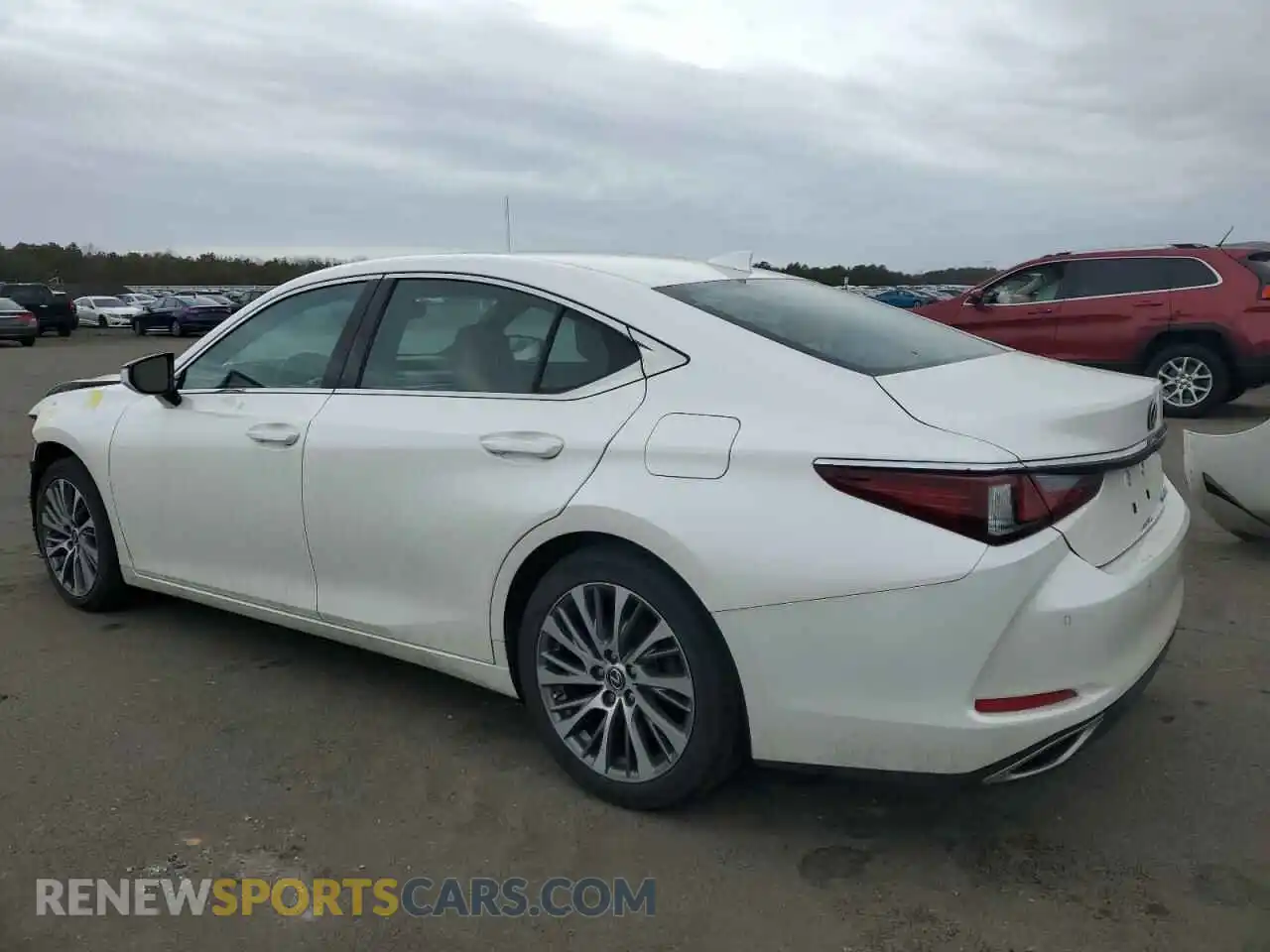 2 Photograph of a damaged car 58ABZ1B11KU027220 LEXUS ES350 2019