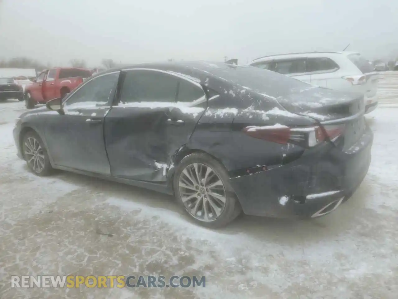 2 Фотография поврежденного автомобиля 58ABZ1B11KU049685 LEXUS ES350 2019