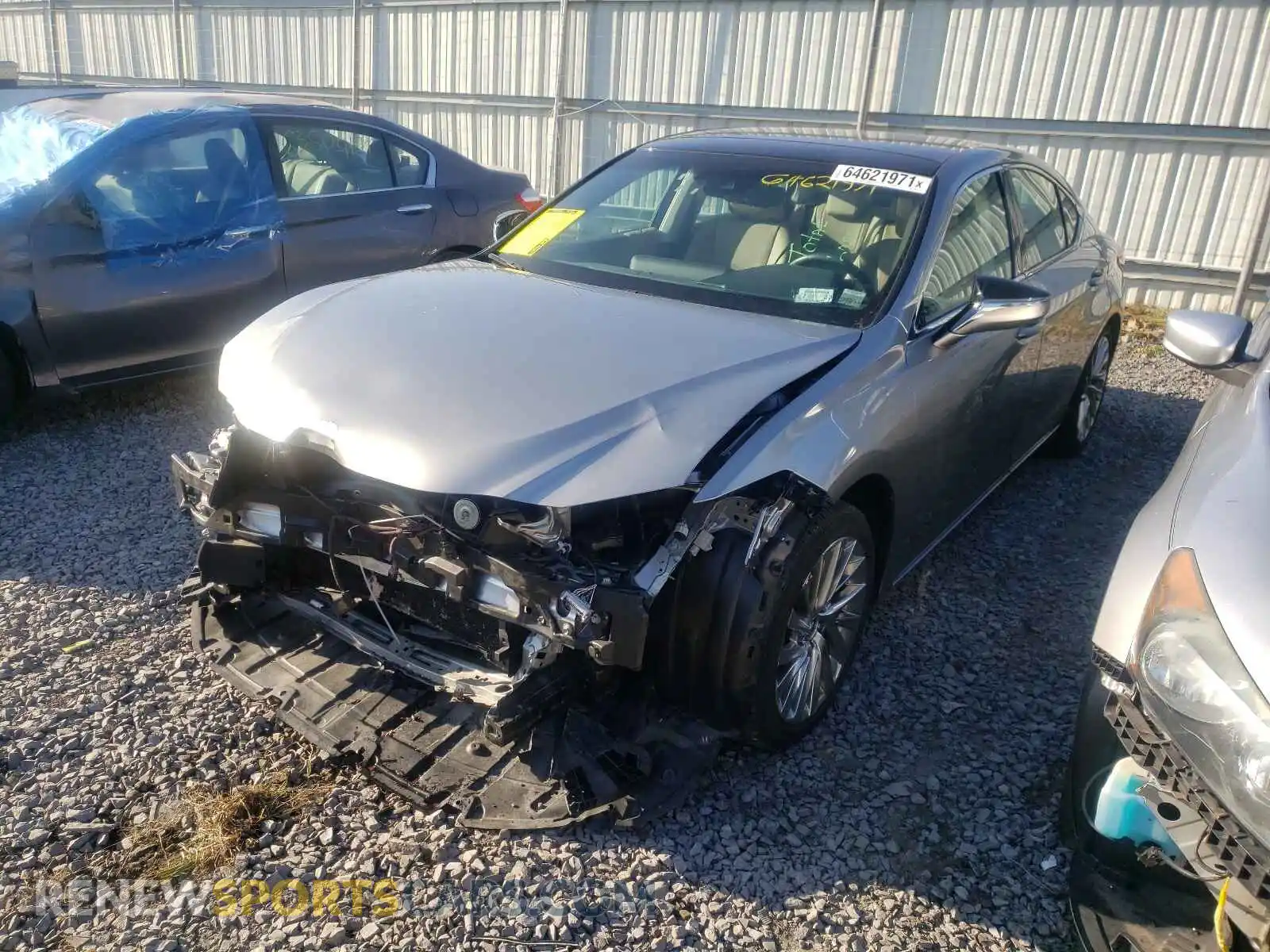 2 Фотография поврежденного автомобиля 58ABZ1B12KU049095 LEXUS ES350 2019