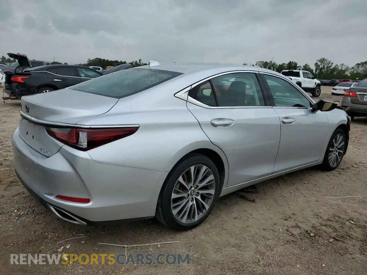 3 Фотография поврежденного автомобиля 58ABZ1B13KU033892 LEXUS ES350 2019