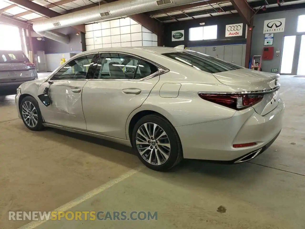 2 Photograph of a damaged car 58ABZ1B14KU028703 LEXUS ES350 2019
