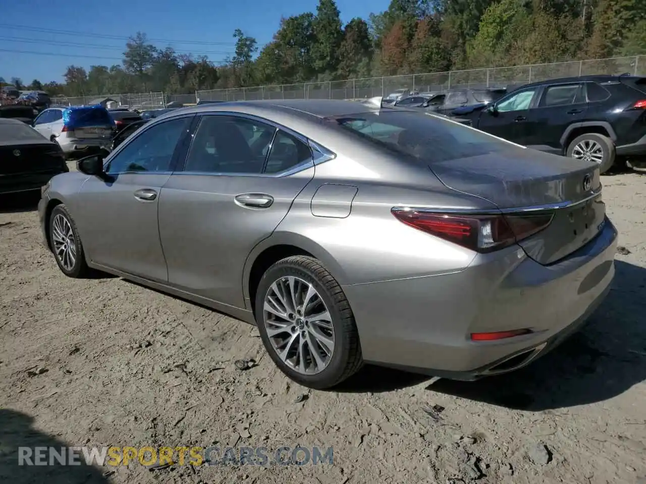 2 fotografías del automóvil dañado 58ABZ1B16KU040402 LEXUS ES350 2019