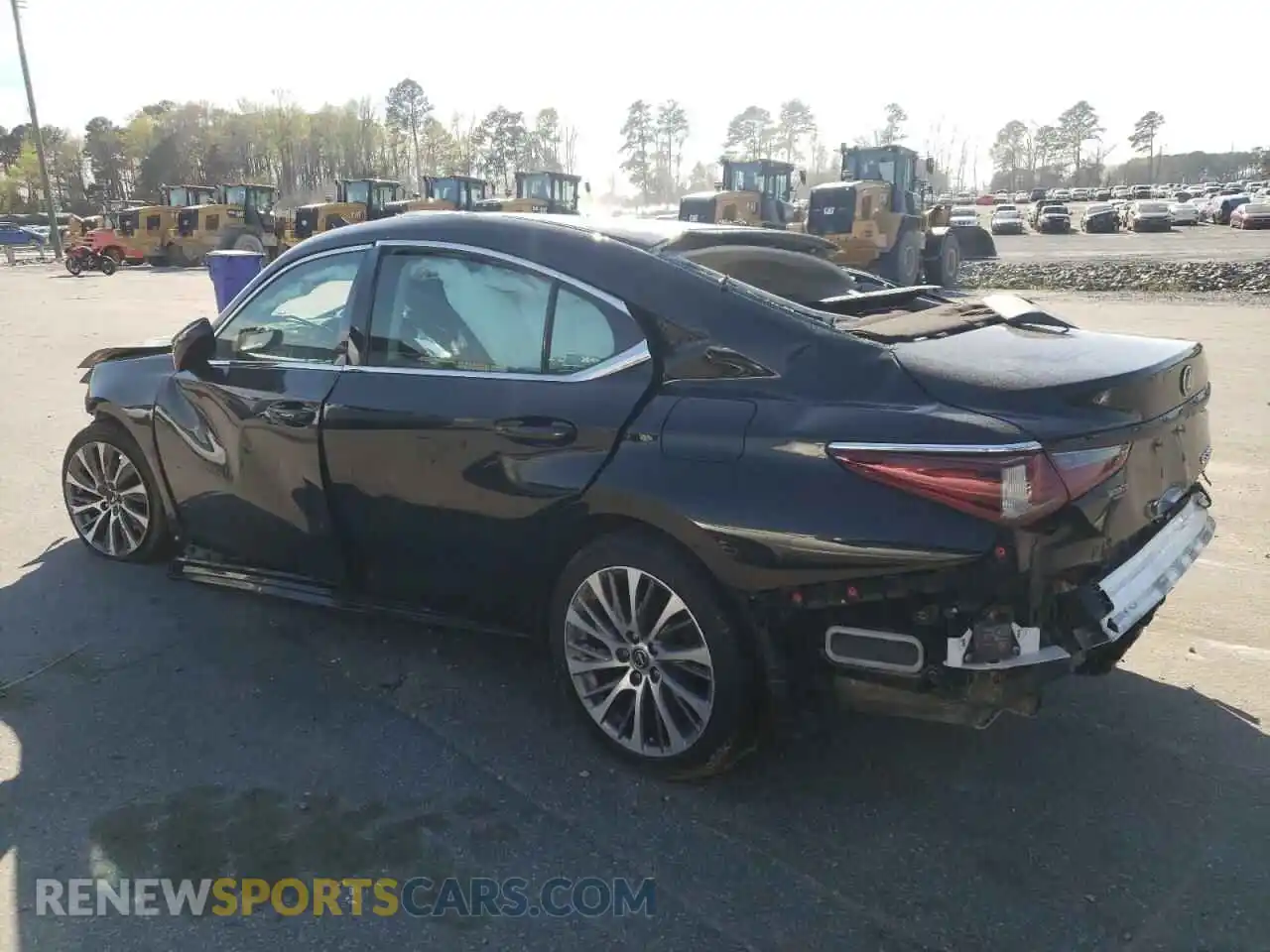 2 Photograph of a damaged car 58ABZ1B17KU013323 LEXUS ES350 2019