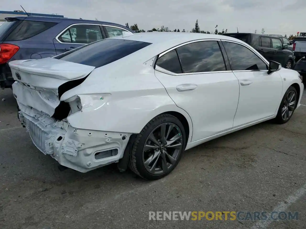 3 Photograph of a damaged car 58ABZ1B17KU022085 LEXUS ES350 2019