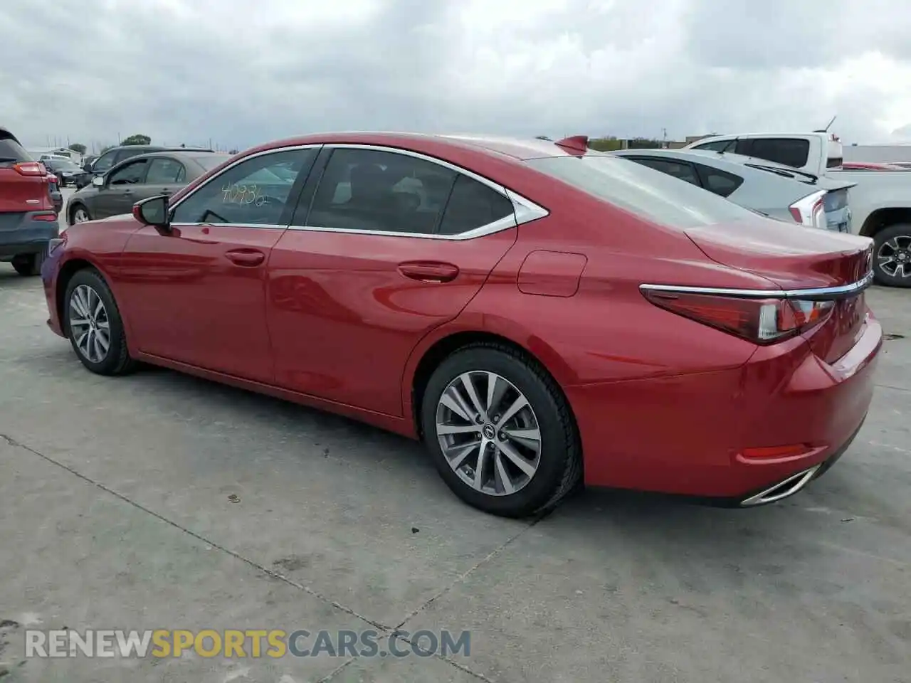 2 Photograph of a damaged car 58ABZ1B17KU032888 LEXUS ES350 2019