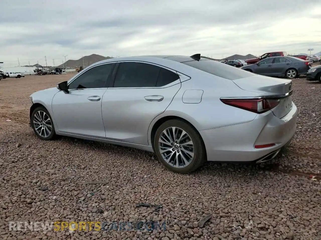2 Photograph of a damaged car 58ABZ1B17KU033281 LEXUS ES350 2019