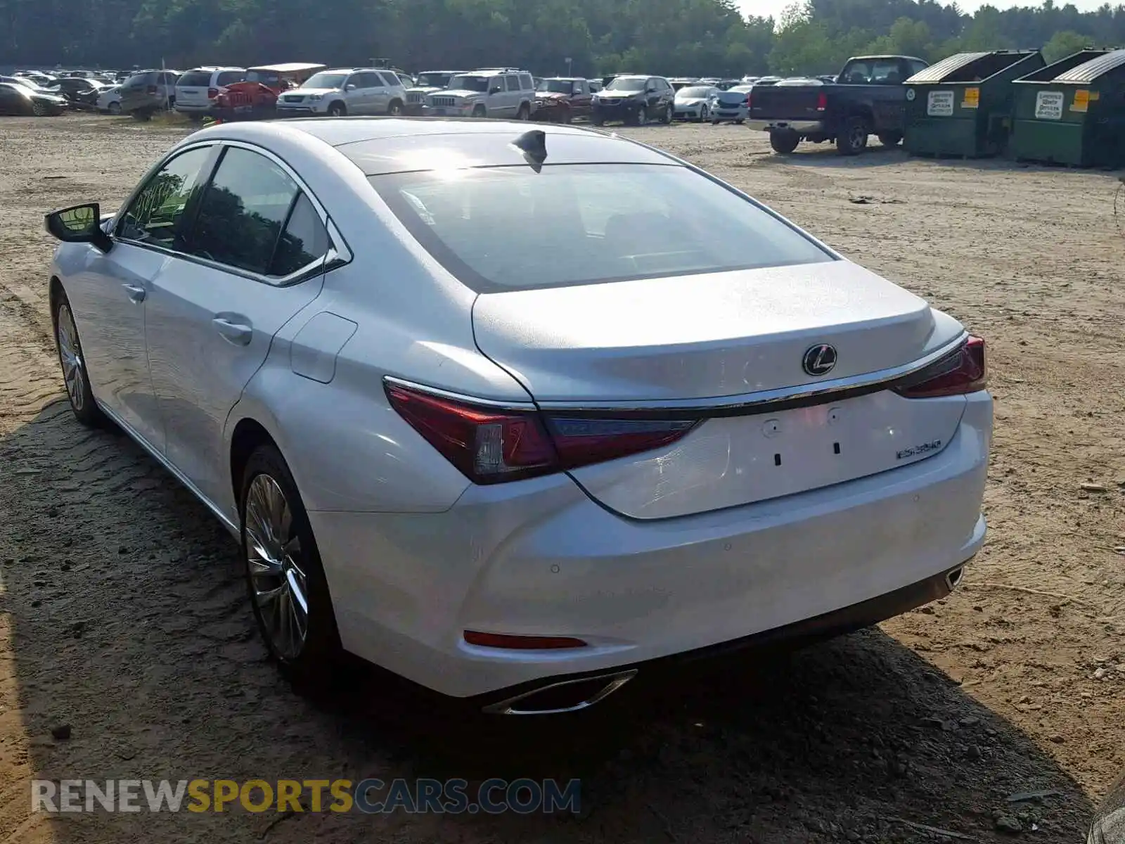 3 Photograph of a damaged car 58ABZ1B17KU035595 LEXUS ES350 2019