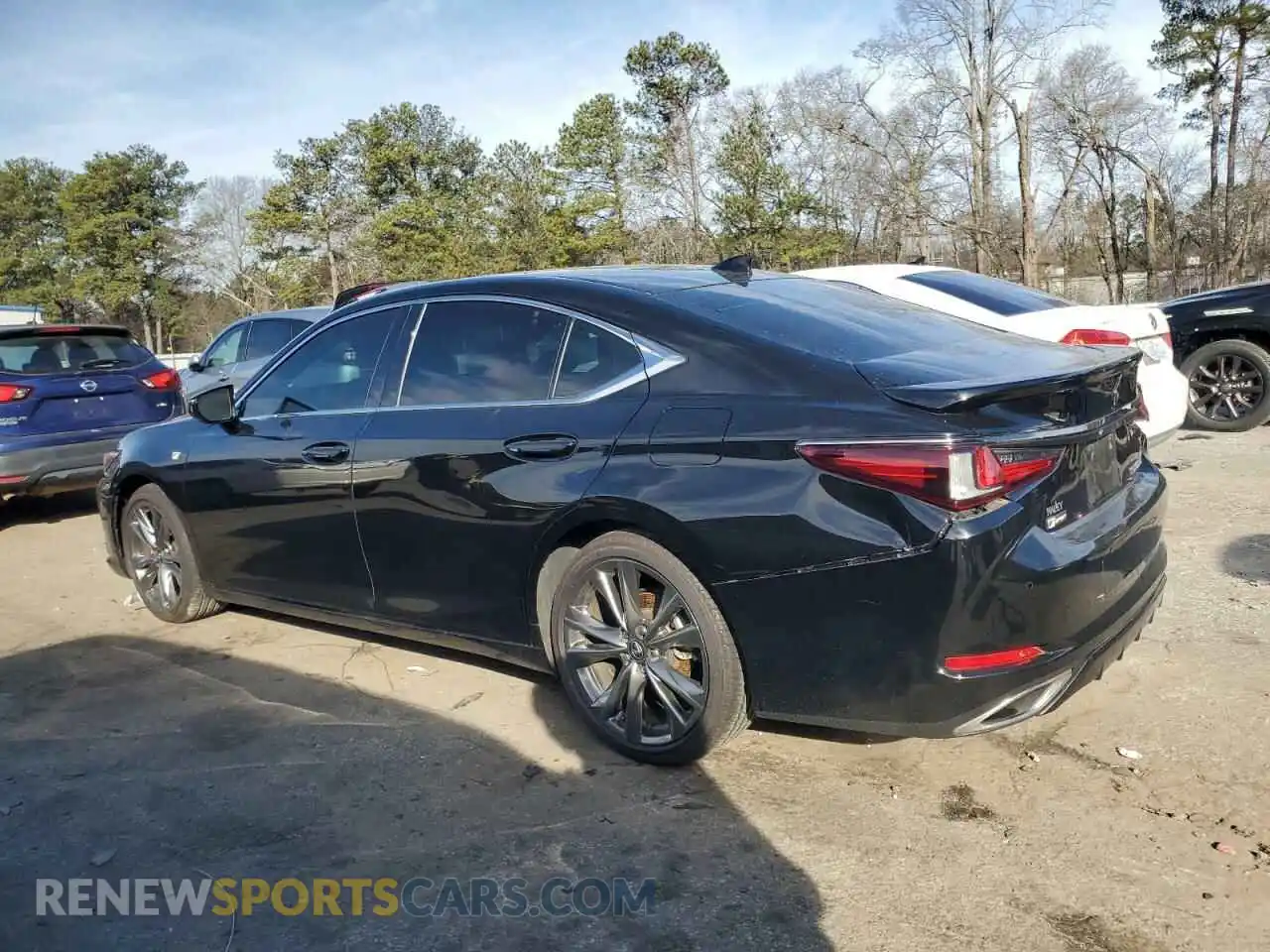 2 fotografías del automóvil dañado 58ABZ1B18KU015162 LEXUS ES350 2019