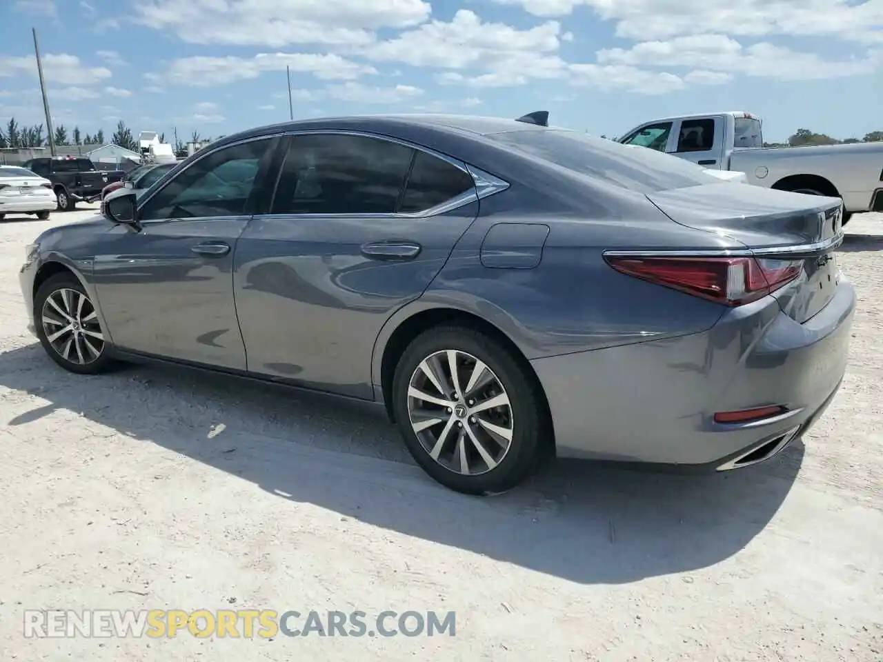 2 Photograph of a damaged car 58ABZ1B1XKU011209 LEXUS ES350 2019