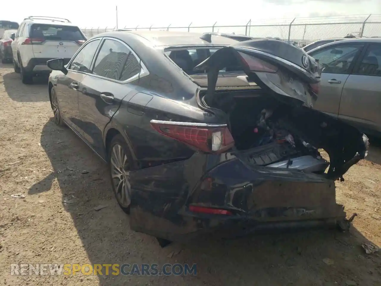 3 Photograph of a damaged car 58ABZ1B1XKU033291 LEXUS ES350 2019