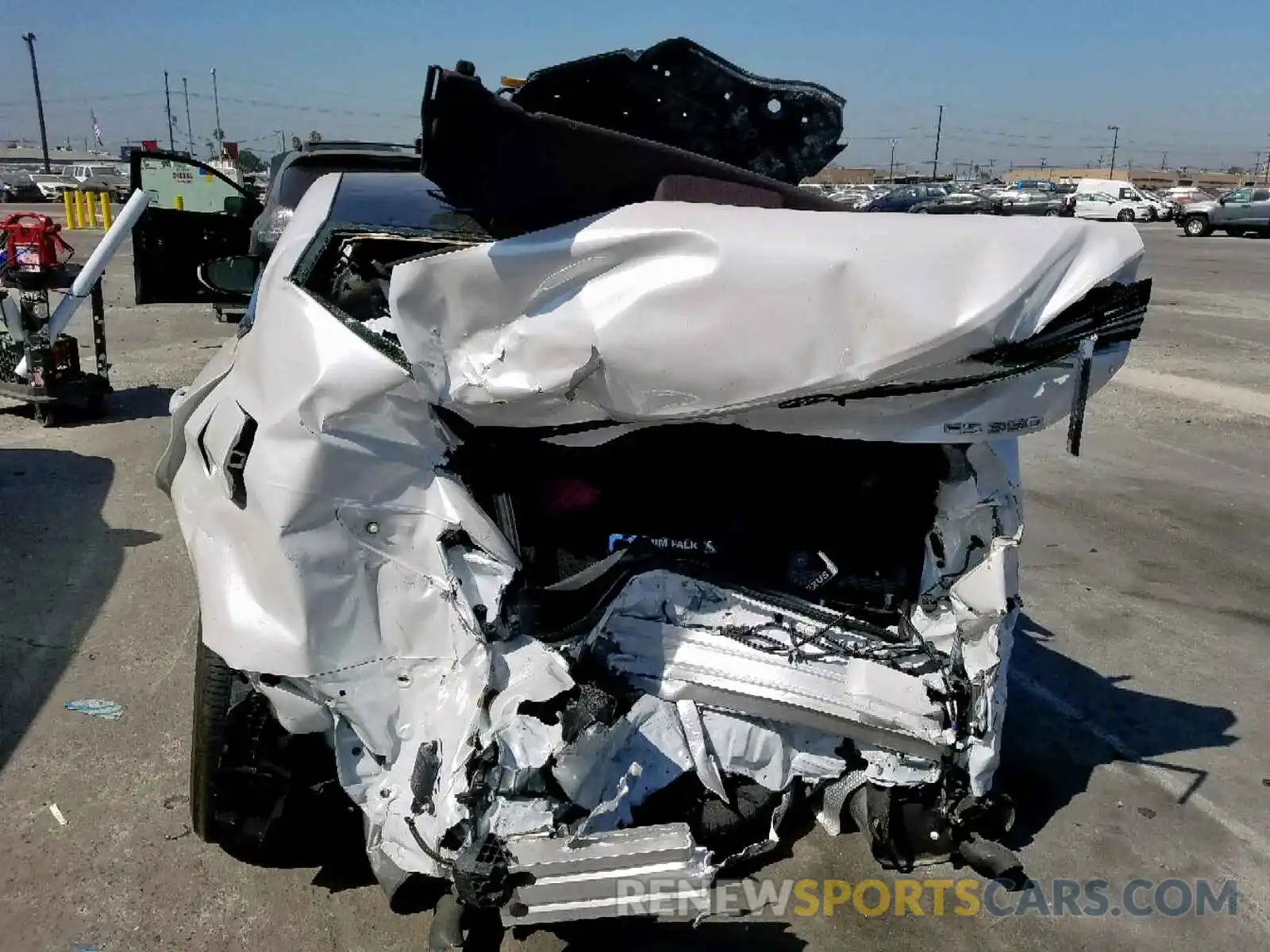 9 Photograph of a damaged car JTHBZ1B13K2004530 LEXUS ES350 2019