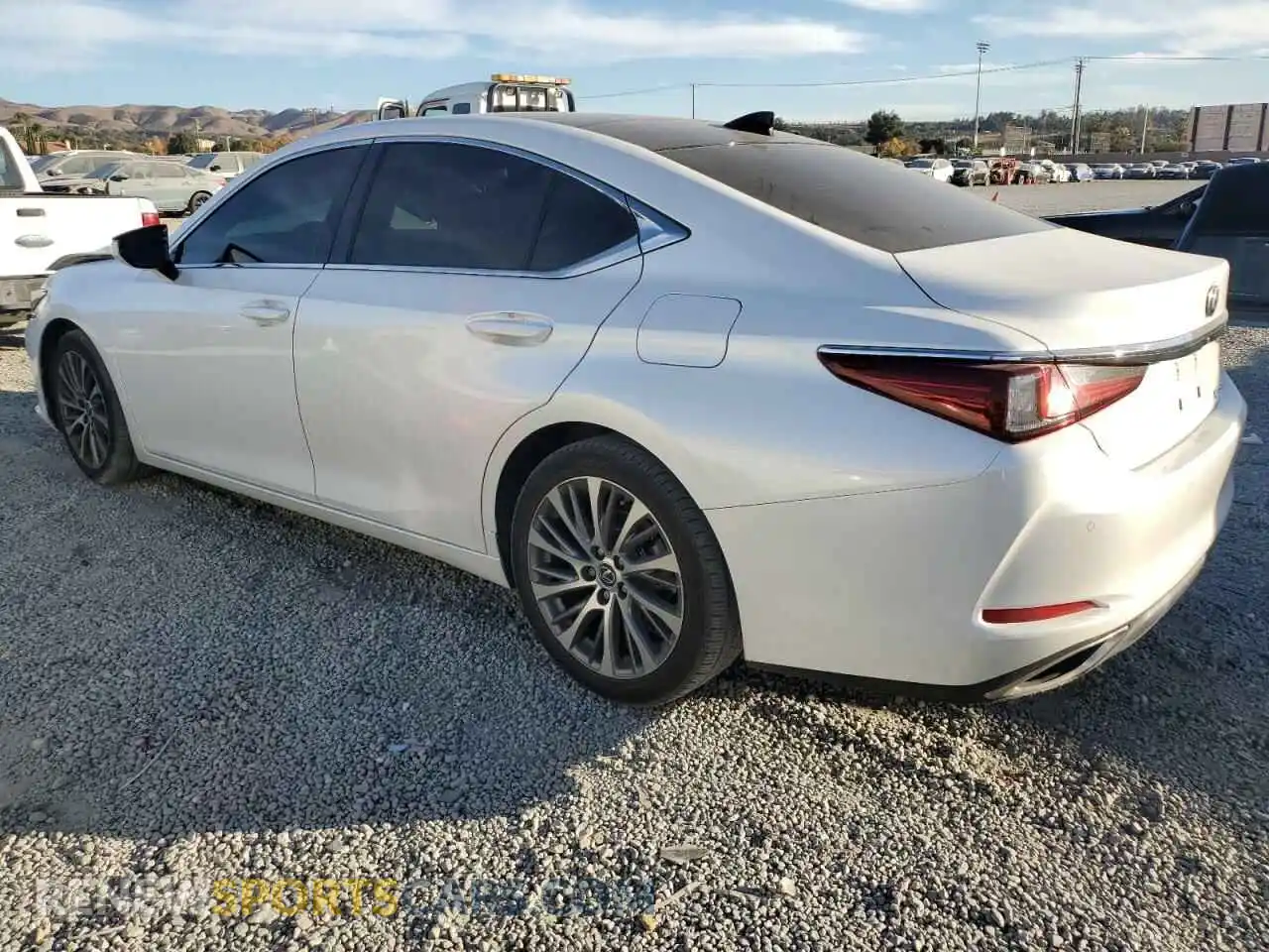 2 Photograph of a damaged car JTHBZ1B13K2004737 LEXUS ES350 2019